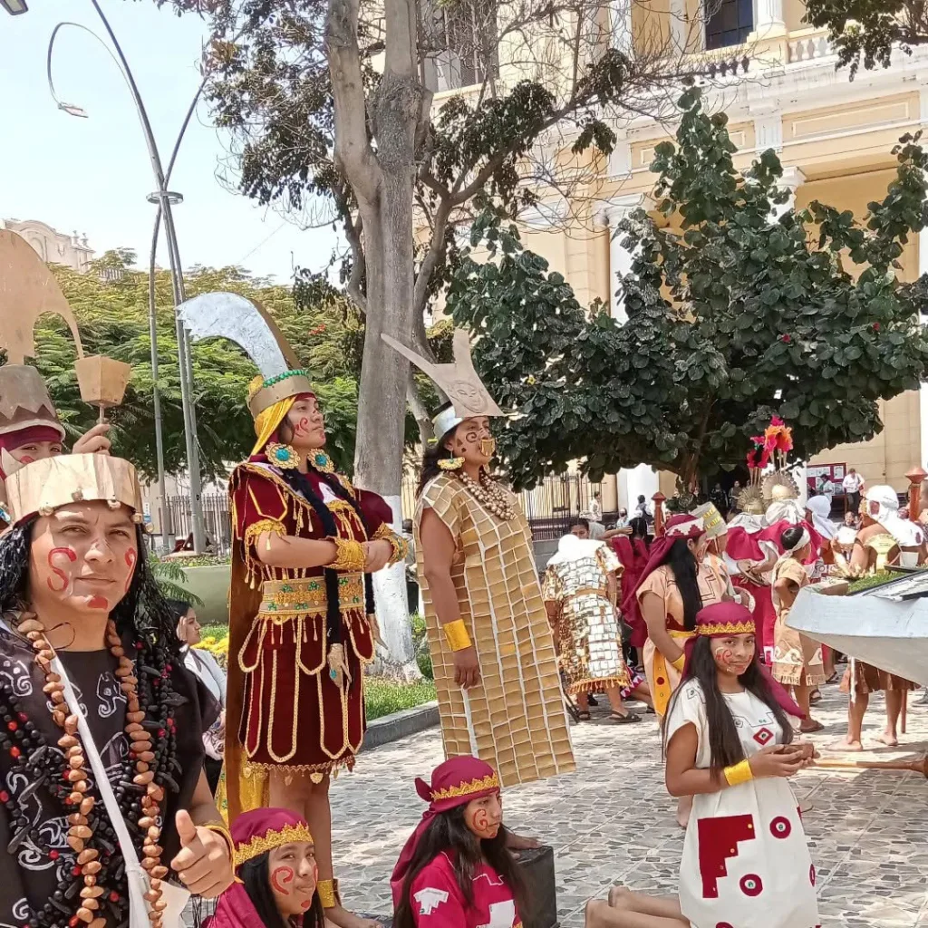 Escenificaciones Mochicas y Pre-Incas